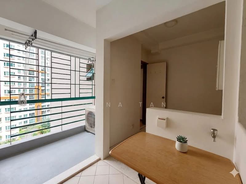 Evergreen Park, 31 Hougang Avenue 7, 3 Bedrooms, 1,173 sqft, Condominium For Sale, by Lorna Tan, 500214236 - Balcony - PropertyGuru.com.sg