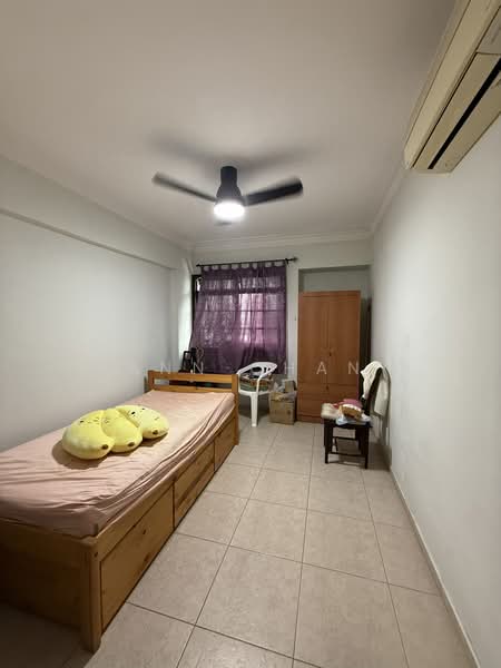 291B Compassvale Street, 291B Compassvale Street, 3 Bedrooms, 1,184 sqft, HDB Flat For Sale, by Ann Chan, 500214245 - Bedroom 1 - PropertyGuru.com.sg