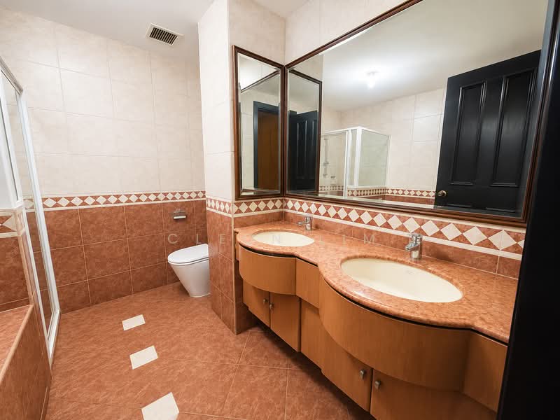 Villa Verde, Verde View, 5 Bedrooms, 3,620 sqft, Terraced House For Sale, by Cleon Lim, 500214254 - Bathroom - PropertyGuru.com.sg