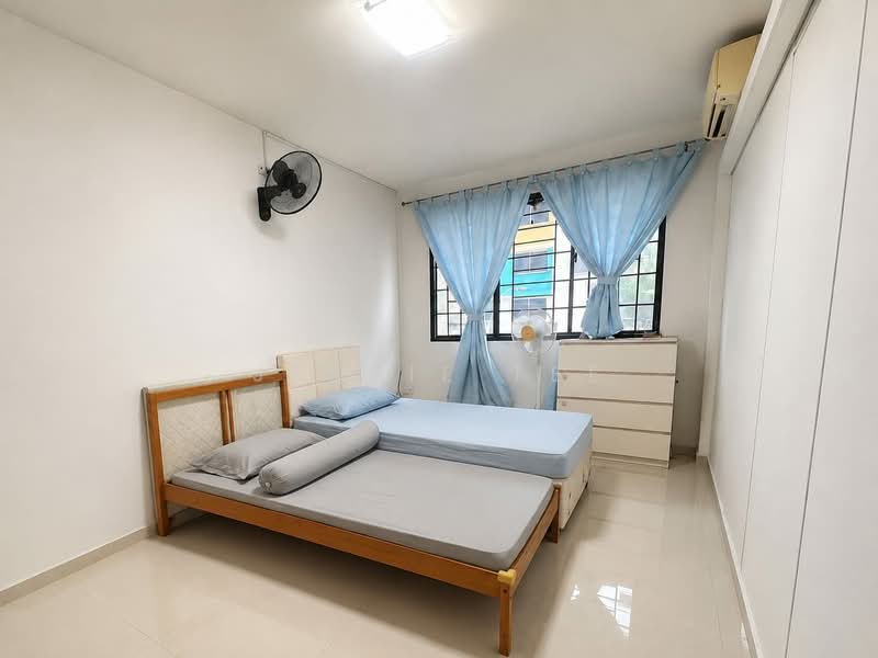 721 Jurong West Avenue 5, 721 Jurong West Avenue 5, 4 Bedrooms, 1,302 sqft, HDB Flat For Sale, by Jessie Tee, 500214258 - Bedroom - PropertyGuru.com.sg