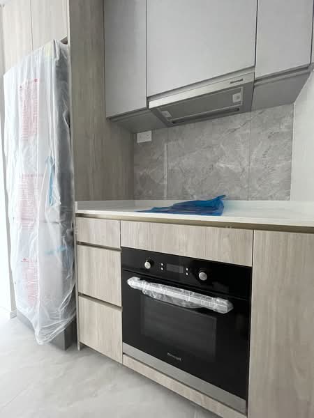 AMO Residence, 21 Ang Mo Kio Rise, 2 Bedrooms, 678 sqft, Condominium For Rent, by Edwin Tay, 500214259 - Kitchen - PropertyGuru.com.sg