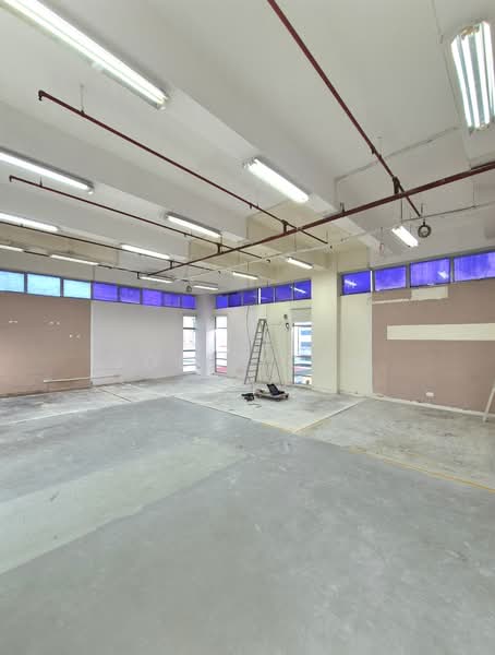 Tenant chooses; want unit with open concept or with existing rooms!, unit can be existing condition with rooms or open concept;, 1,378 sqft, Light Industrial (B1) For Rent, by Joel Yong, 500214269 - CommercialGuru.com.sg