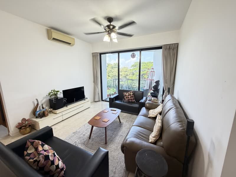 Waterbank at Dakota, 80 Dakota Crescent, 3 Bedrooms, 1,141 sqft, Condominium For Sale, by Eric Lim 林勇合, 500214272 - Living Room - PropertyGuru.com.sg