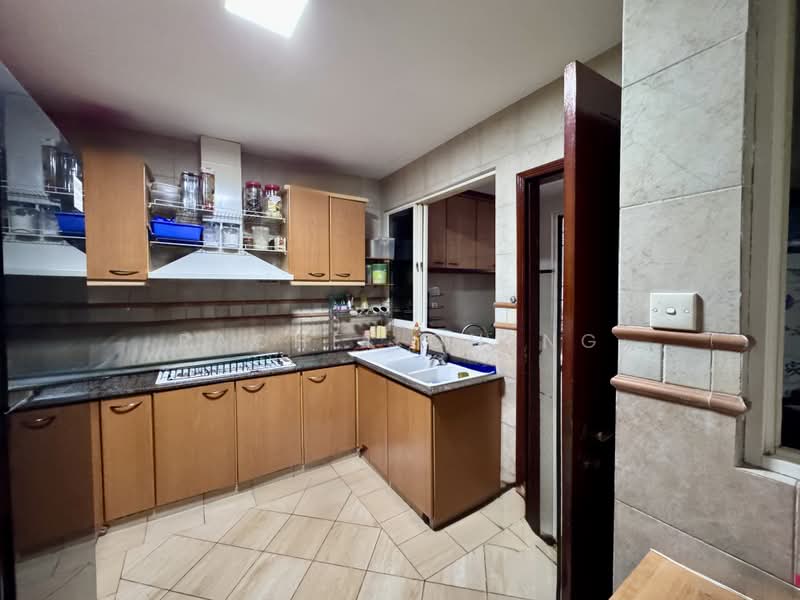 Limbok terrace, Limbok Terrace, 6 Bedrooms, 4,060 sqft, Corner Terrace For Sale, by Rachel Cheng, 500214281 - Kitchen - PropertyGuru.com.sg