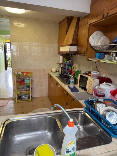 68 Geylang Bahru, 68 Geylang Bahru, Balestier / Toa Payoh, 2 Bedrooms, 700 sqft, HDB Flat For Sale, by G. Rajan, 500214287 - Kitchen - PropertyGuru.com.sg