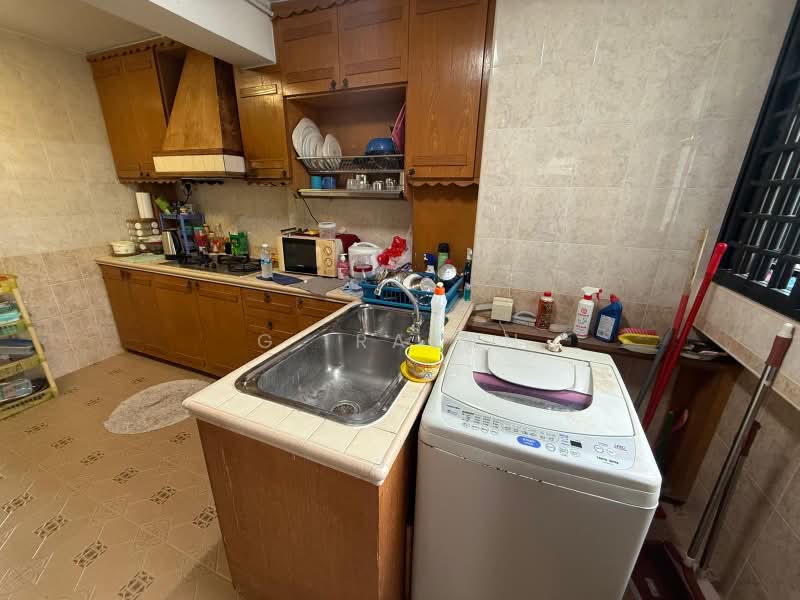 68 Geylang Bahru, 68 Geylang Bahru, Balestier / Toa Payoh, 2 Bedrooms, 700 sqft, HDB Flat For Sale, by G. Rajan, 500214287 - Kitchen - PropertyGuru.com.sg
