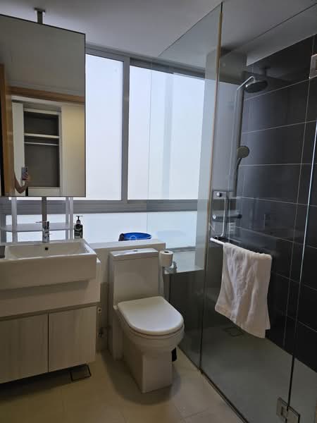 Devonshire Residences, 55 Devonshire Road, 1 Bedroom, 495 sqft, Condominium For Rent, by Catherine Ong, 500214294 - Bathroom - PropertyGuru.com.sg