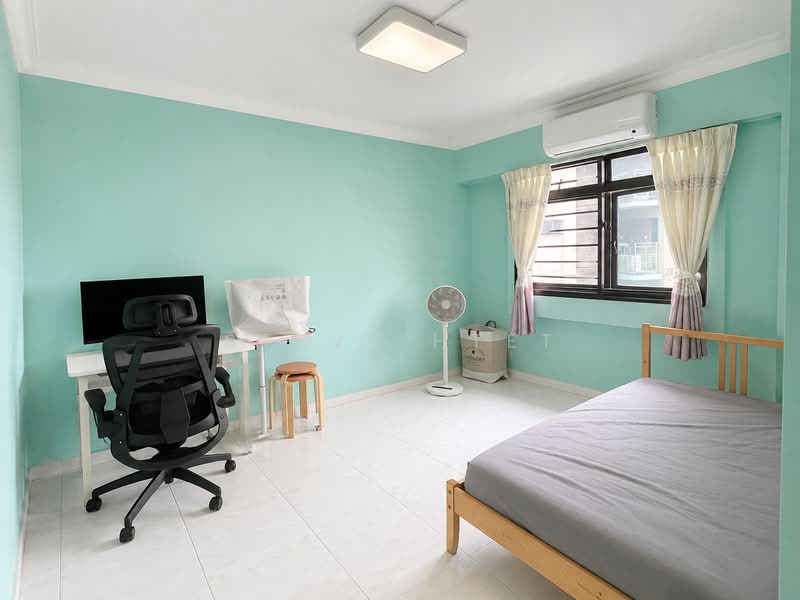 648A Jurong West Street 61, 648A Jurong West Street 61, 3 Bedrooms, 980 sqft, HDB Flat For Sale, by Steve Htet, 500214302 - Common Bedroom B - PropertyGuru.com.sg