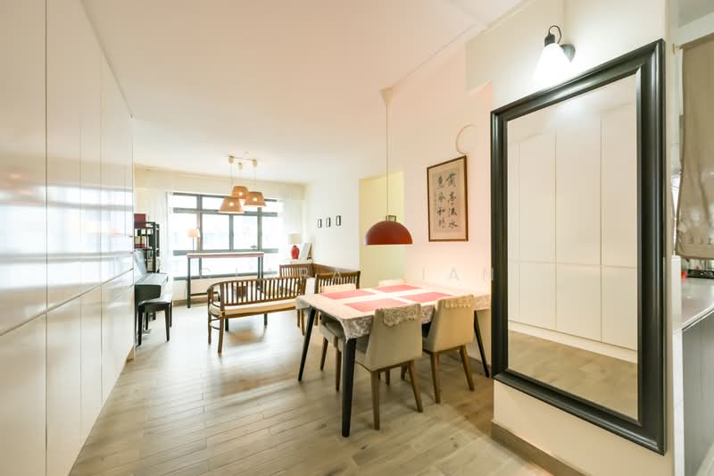 698C Jurong West Central 3, 698C Jurong West Central 3, 3 Bedrooms, 1,001 sqft, HDB Flat For Sale, by Clara Lian, 500214316 - Living Room - PropertyGuru.com.sg