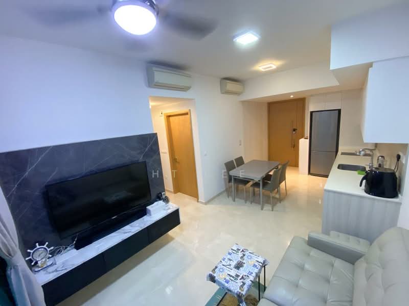 The Glades, 12 Bedok Rise, 2 Bedrooms, 678 sqft, Condominium For Rent, by HT Lee, 500214319 - Living Room - PropertyGuru.com.sg