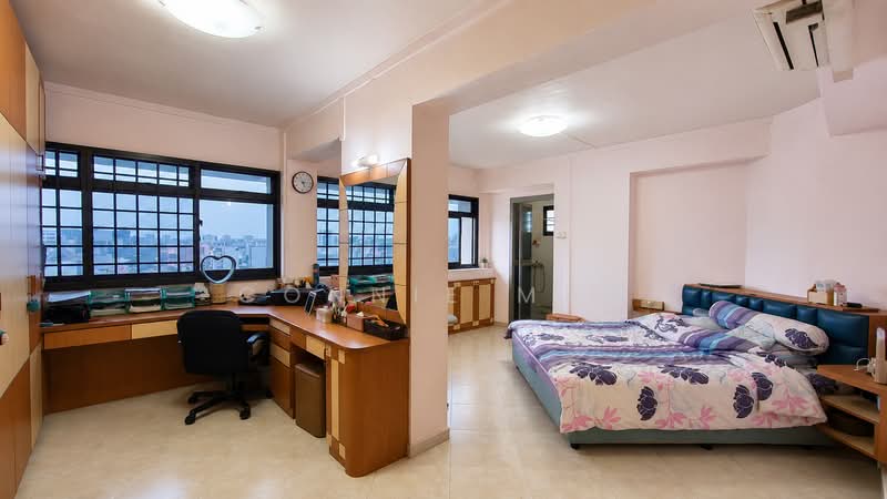 9 Pine Close, 9 Pine Close, 3 Bedrooms, 1,291 sqft, HDB Flat For Sale, by Connie Mah, 500214323 - Master Room - PropertyGuru.com.sg