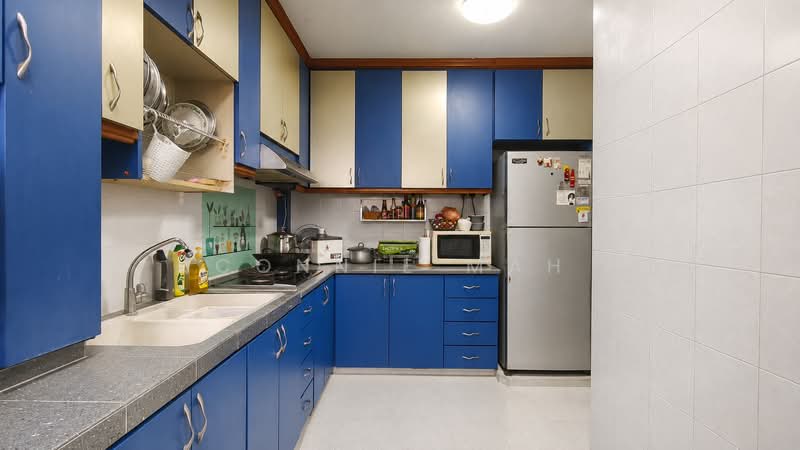 9 Pine Close, 9 Pine Close, 3 Bedrooms, 1,291 sqft, HDB Flat For Sale, by Connie Mah, 500214323 - Kitchen - PropertyGuru.com.sg