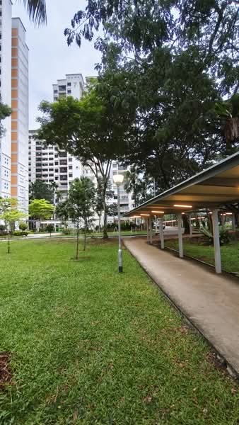 9 Pine Close, 9 Pine Close, 3 Bedrooms, 1,291 sqft, HDB Flat For Sale, by Connie Mah, 500214323 - Exterior - PropertyGuru.com.sg