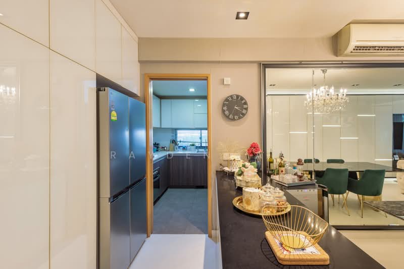 Parc Olympia, 60 Flora Drive, 4 Bedrooms, 1,733 sqft, Condominium For Sale, by Rayden Tan, 500214325 - Kitchen - PropertyGuru.com.sg