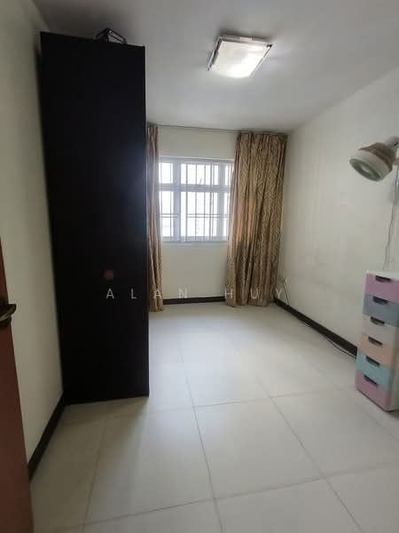 56 Teban Gardens Road photo 5