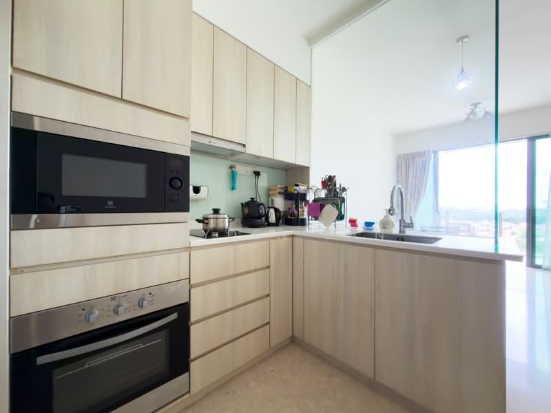Thomson Three, 41 Bright Hill Drive, 2 Bedrooms, 732 sqft, Condominium For Sale, by Rayden Tan, 500214342 - Kitchen - PropertyGuru.com.sg