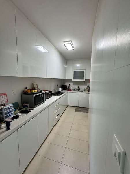 42A Margaret Drive, 42A Margaret Drive, 2 Bedrooms, 678 sqft, HDB Flat For Sale, by Julia Lee, 500214356 - Kitchen - PropertyGuru.com.sg