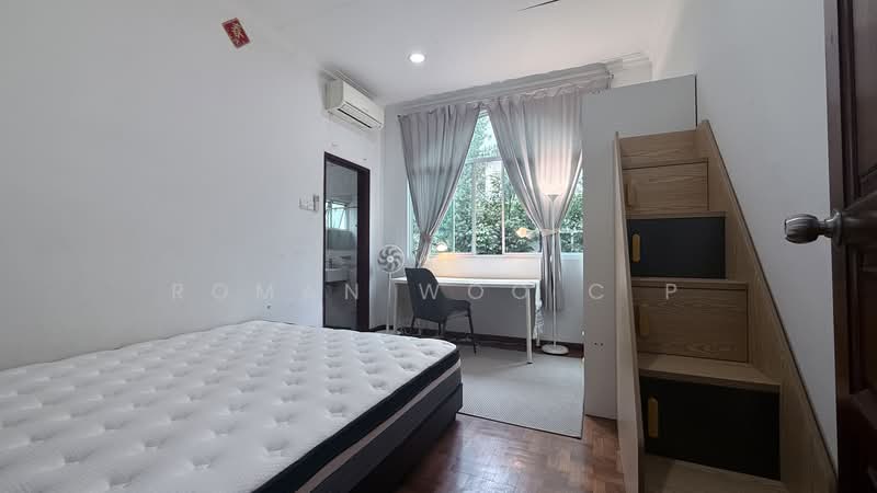 ✨Spacious Ensuite Room ✨| Close to SIM | Immediate Rental, , Studio, 150 sqft, Semi-Detached House For Rent, by Roman Woo C P, 500214358 - Bedroom - PropertyGuru.com.sg