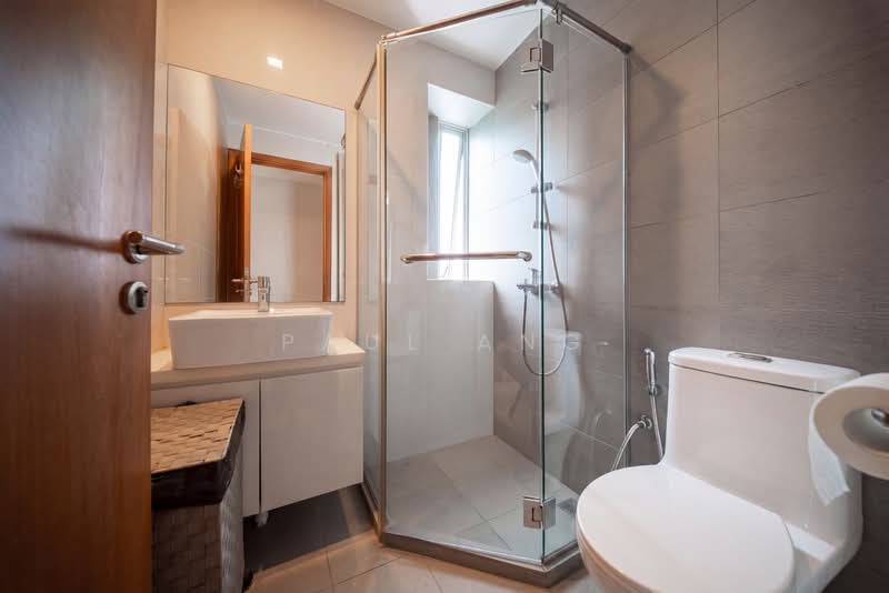 Gisborne Light, 27 Ewe Boon Road, 2 Bedrooms, 947 sqft, Apartment For Sale, by Paul Ang, 500214359 - Bathroom - PropertyGuru.com.sg