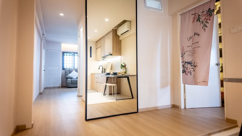 255 Ang Mo Kio Avenue 4, 255 Ang Mo Kio Avenue 4, 4 Bedrooms, 1,055 sqft, HDB Flat For Sale, by Arthur Lim, 500214370 - Corridor - PropertyGuru.com.sg