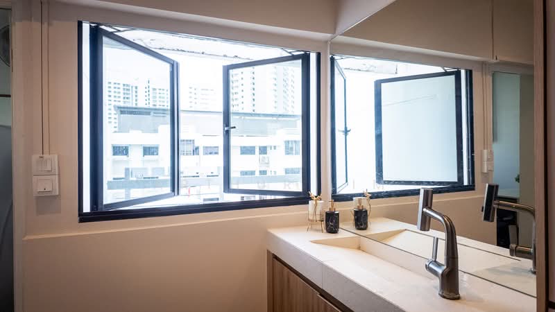255 Ang Mo Kio Avenue 4, 255 Ang Mo Kio Avenue 4, 4 Bedrooms, 1,055 sqft, HDB Flat For Sale, by Arthur Lim, 500214370 - Kitchen Facing - PropertyGuru.com.sg