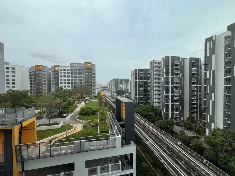 217B Compassvale Drive, 217B Compassvale Drive, Room Rental, 250 sqft, HDB Flat For Rent, by Edwin Kheng, 500214374 - Exterior - PropertyGuru.com.sg