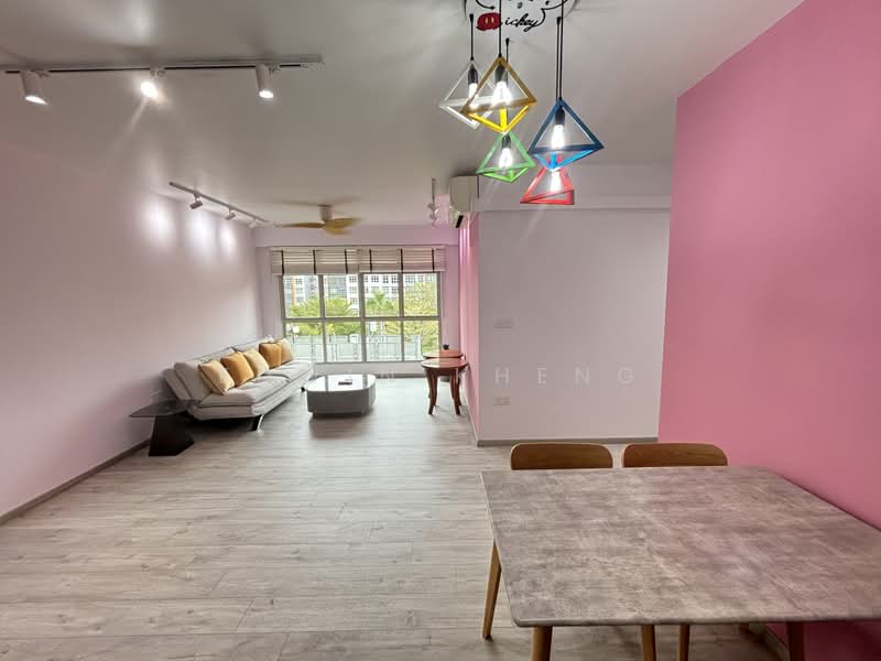 217B Compassvale Drive, 217B Compassvale Drive, Room Rental, 250 sqft, HDB Flat For Rent, by Edwin Kheng, 500214374 - Living Room - PropertyGuru.com.sg