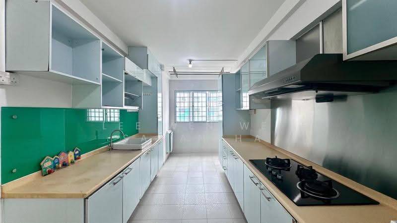341 Jurong East Avenue 1, 341 Jurong East Avenue 1, Boon Lay / Jurong / Tuas, 3 Bedrooms, 1,119 sqft, HDB Flat For Sale, by Lee Wen Wei Samantha, 500214376 - Kitchen - PropertyGuru.com.sg