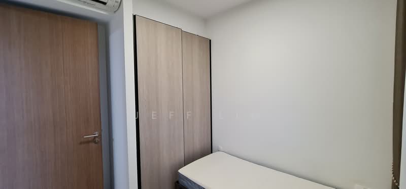 Whistler Grand, 109 West Coast Vale, 2 Bedrooms, 614 sqft, Condominium For Sale, by Jeff Lim, 500214385 - Bedroom - PropertyGuru.com.sg