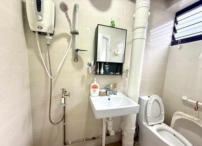 921 Jurong West Street 92, 921 Jurong West Street 92, 3 Bedrooms, 1,313 sqft, HDB Flat For Sale, by Fiona Toh, 500214386 - PropertyGuru.com.sg