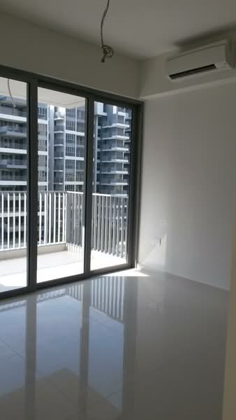 Bedok Residences, 26 Bedok North Drive, 1 Bedroom, 613 sqft, Condominium For Rent, by Lena Ng, 500214390 - Balcony - PropertyGuru.com.sg