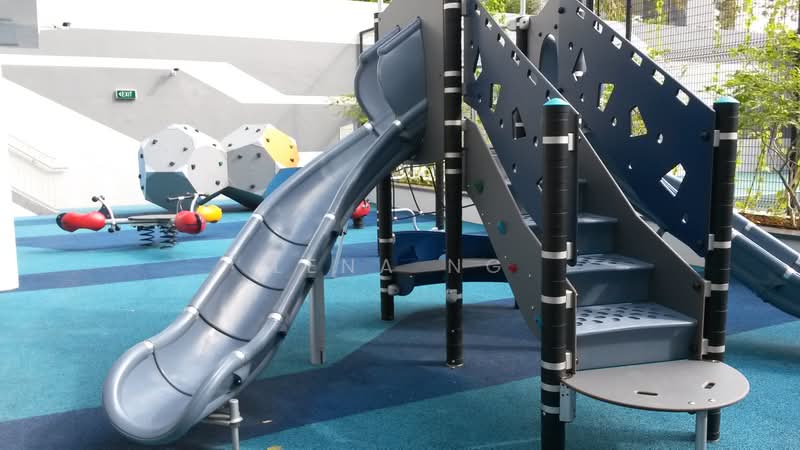 Bedok Residences, 26 Bedok North Drive, 1 Bedroom, 613 sqft, Condominium For Rent, by Lena Ng, 500214390 - Exterior - PropertyGuru.com.sg