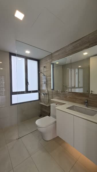 Bedok Residences, 26 Bedok North Drive, Bedok / Upper East Coast, 1 Bedroom, 613 sqft, Condominium For Rent, by Lena Ng, 500214390 - Bathroom - PropertyGuru.com.sg