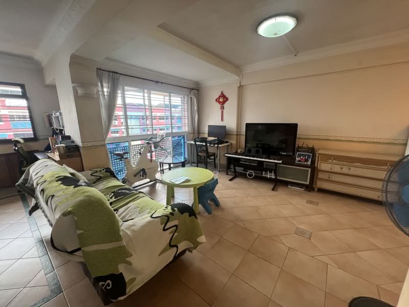 720 Tampines Street 72, 720 Tampines Street 72, 3 Bedrooms, 1,292 sqft, HDB Flat For Rent, by Ziglar Oh, 500214395 - Living Room - PropertyGuru.com.sg