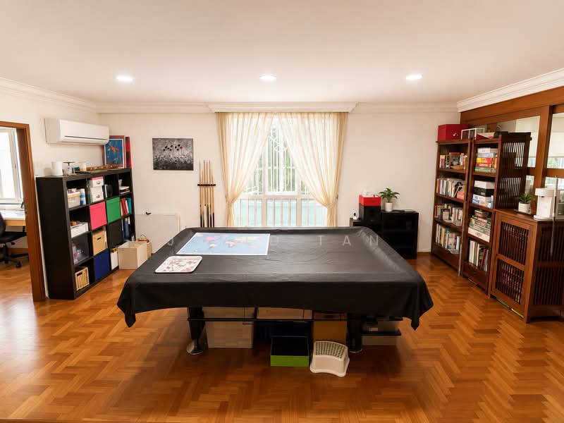 3-Storey Semi-D on Limau Garden / Kew Estate, Limau Garden, 5 Bedrooms, 3,500 sqft, Semi-Detached House For Sale, by Jared Tan, 500214401 - PropertyGuru.com.sg