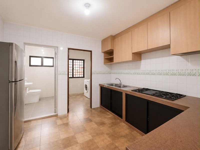 619 Ang Mo Kio Avenue 4, 619 Ang Mo Kio Avenue 4, 3 Bedrooms, 1,163 sqft, HDB Flat For Sale, by Charissa Kong, 500214403 - Kitchen - PropertyGuru.com.sg