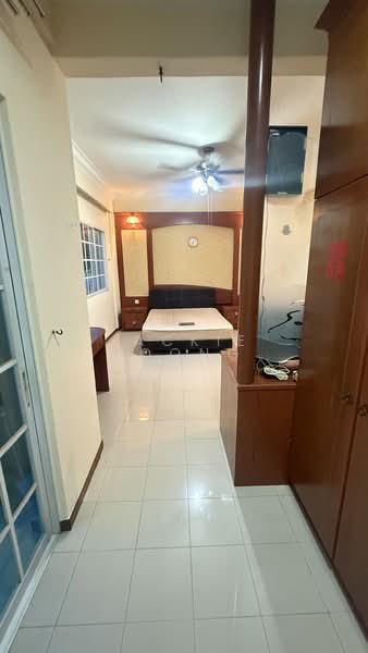 136 Everitt, , Room Rental, 200 sqft, Terraced House For Rent, by Jackie Foong, 500214408 - Bedroom - PropertyGuru.com.sg