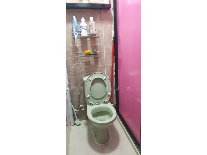 30 Balam Road, 30 Balam Road, 2 Bedrooms, 614 sqft, HDB Flat For Sale, by Pat Lum, 500214424 - Toilet - PropertyGuru.com.sg