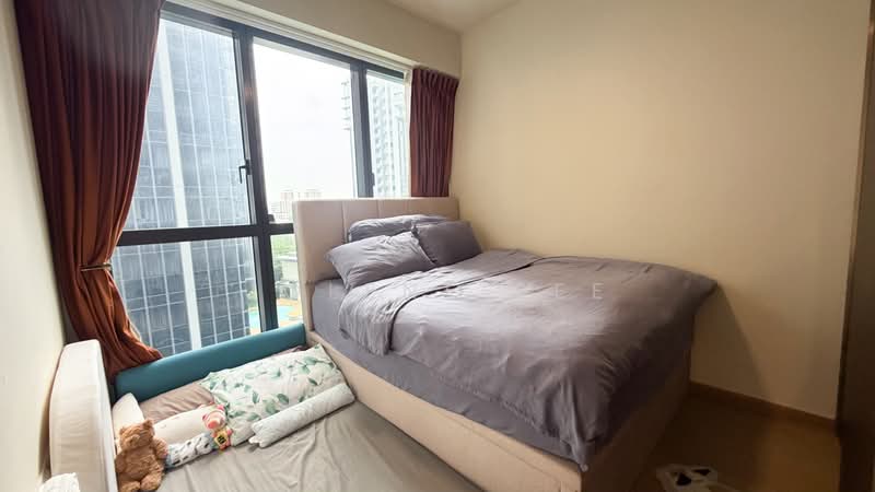 The Florence Residences, 91 Hougang Avenue 2, 2 Bedrooms, 667 sqft, Condominium For Rent, by Jolene See, 500214425 - Bedroom - PropertyGuru.com.sg