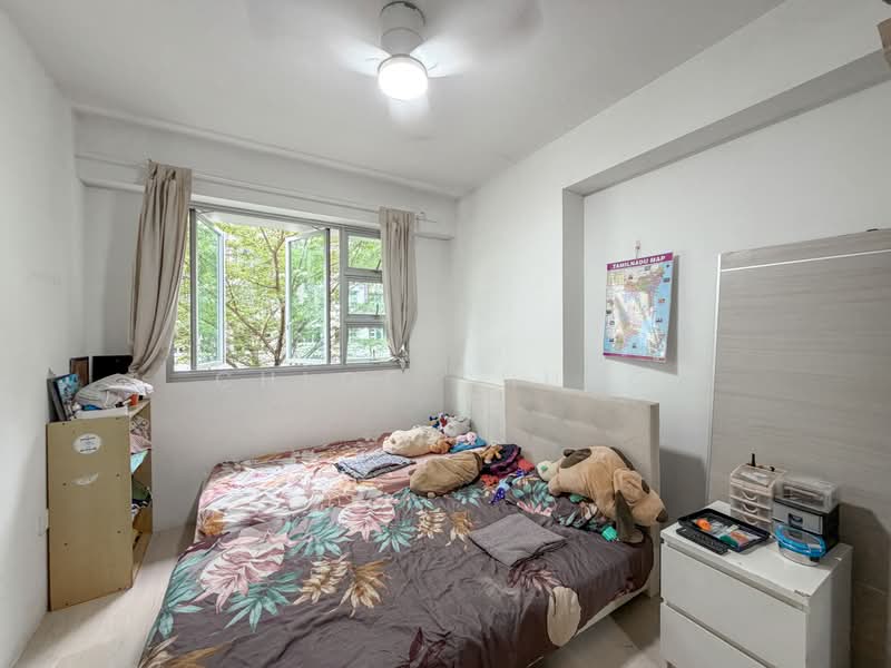 573A Woodlands Glen, 573A Woodlands Drive 16, 3 Bedrooms, 1,001 sqft, HDB Flat For Rent, by Chloe Chung, 500214431 - PropertyGuru.com.sg