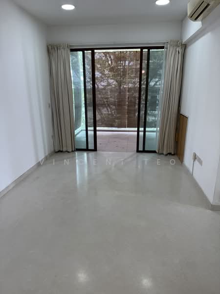 Coastal View Residences, 177 Jalan Loyang Besar, 4 Bedrooms, 2,077 sqft, Apartment For Rent, by Vincent Teo, 500214435 - Balcony - PropertyGuru.com.sg