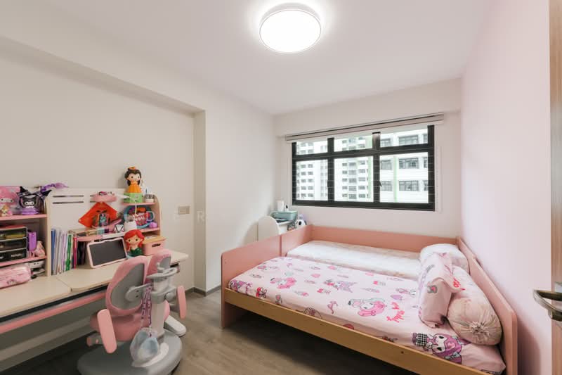 111B Alkaff Crescent, 111B Alkaff Crescent, 3 Bedrooms, 1,001 sqft, HDB Flat For Sale, by Derrick Tee, 500214443 - Bedroom - PropertyGuru.com.sg