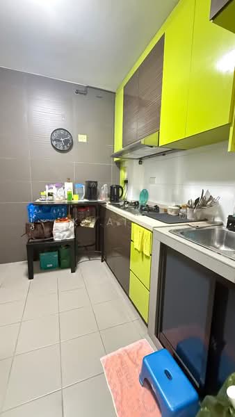 809B Choa Chu Kang Avenue 1, 809B Choa Chu Kang Avenue 1, 2 Bedrooms, 721 sqft, HDB Flat For Rent, by Khai ., 500214444 - Kitchen - PropertyGuru.com.sg