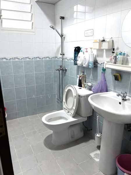 2C Upper Boon Keng Road, 2C Upper Boon Keng Road, Room Rental, 120 sqft, HDB Flat For Rent, by Alvin Lim, 500214462 - Bathroom - PropertyGuru.com.sg