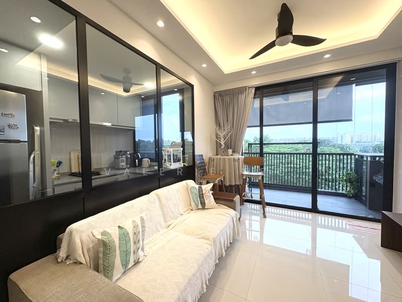 Kandis Residence, 8 Kandis Link, Sembawang / Yishun, 2 Bedrooms, 764 sqft, Condominium For Sale, by Valerie Teo, 500214463 - Living Room - PropertyGuru.com.sg
