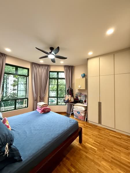 Hillview Heights, 29A Hillview Avenue, 4 Bedrooms, 1,679 sqft, Condominium For Sale, by Darren Goh, 500214466 - Master Bedroom - PropertyGuru.com.sg