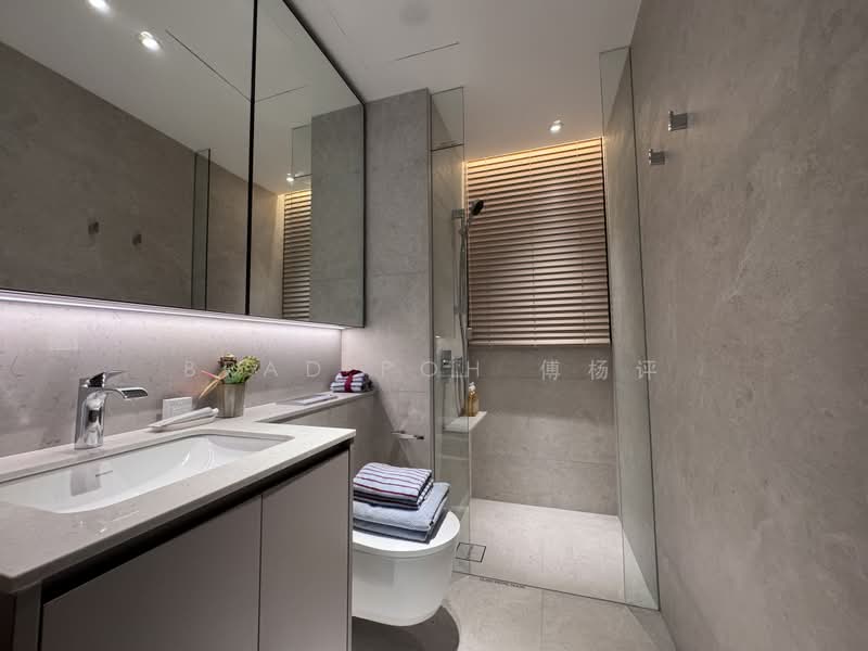 Dunearn House, 764 Dunearn Road, 3 Bedrooms, 969 sqft, Condominium For Sale, by Brad Poh 傅杨评, 500214482 - Bathroom - PropertyGuru.com.sg