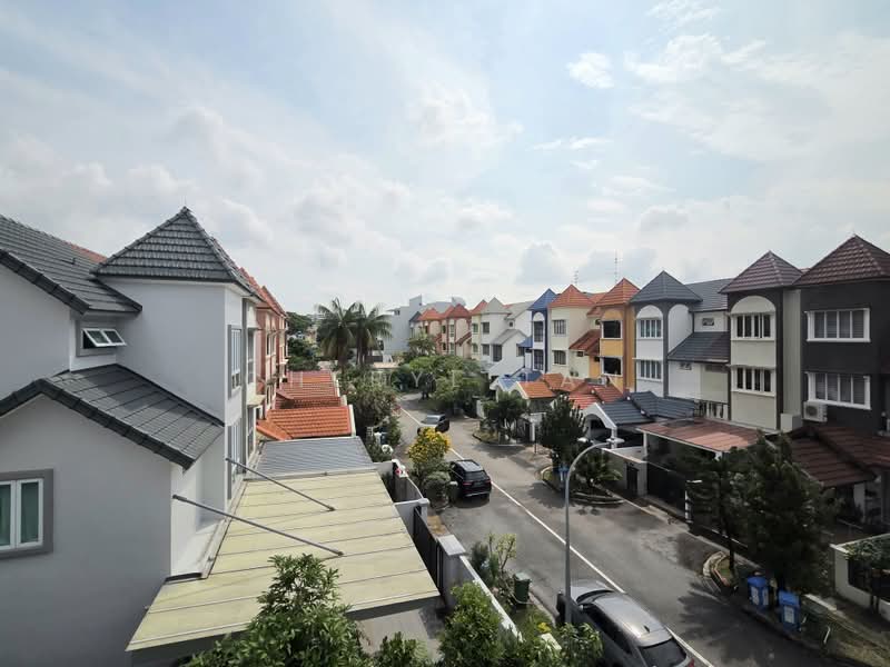 Corner Terrace Paya Lebar Walk, Paya Lebar Walk, 4 Bedrooms, 2,500 sqft, Corner Terrace For Sale, by Cheryl Tan, 500214490 - Exterior - PropertyGuru.com.sg