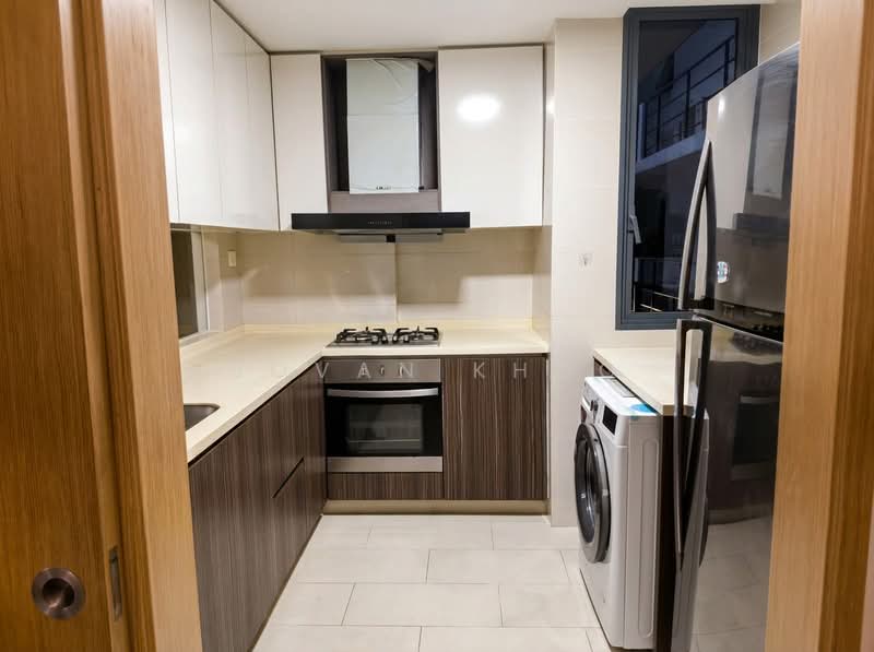 La Fiesta, 50 Sengkang Square, 3 Bedrooms, 1,119 sqft, Condominium For Rent, by Jovan Khoo, 500214491 - Kitchen - PropertyGuru.com.sg
