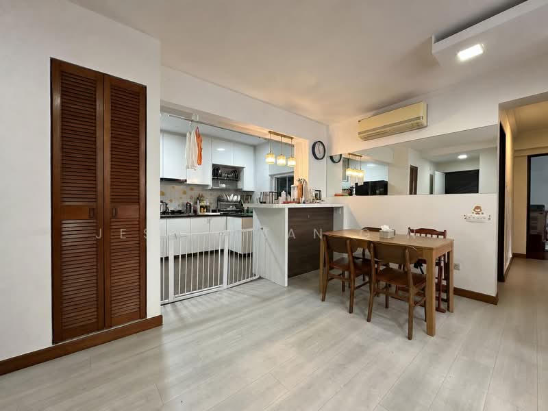 642B Punggol Drive, 642B Punggol Drive, 3 Bedrooms, 969 sqft, HDB Flat For Sale, by Jeslyn Tan G.N., 500214493 - Kitchen - PropertyGuru.com.sg